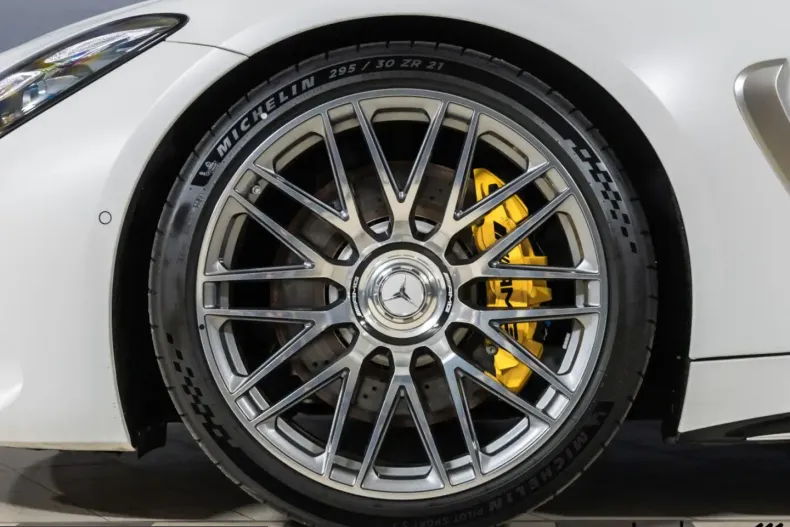 Mercedes-Benz AMG GT (Clasa GT) din 2023 cu 3.385 km - oferta MER201384 - foto 6