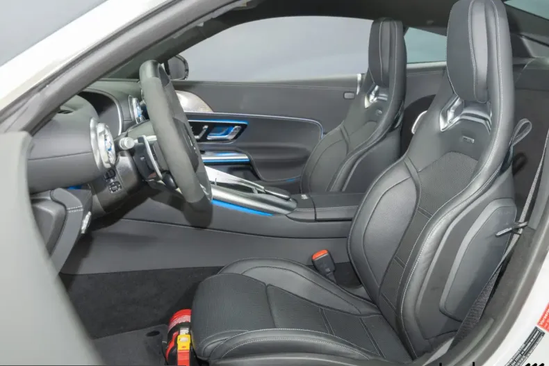 Mercedes-Benz AMG GT (Clasa GT) din 2023 cu 3.385 km - oferta MER201384 - foto 12