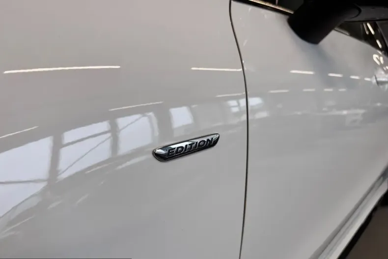 Mercedes-Benz CLA 200 (Clasa CLA) din 2021 cu 83.000 km - oferta MER201386 - foto 2