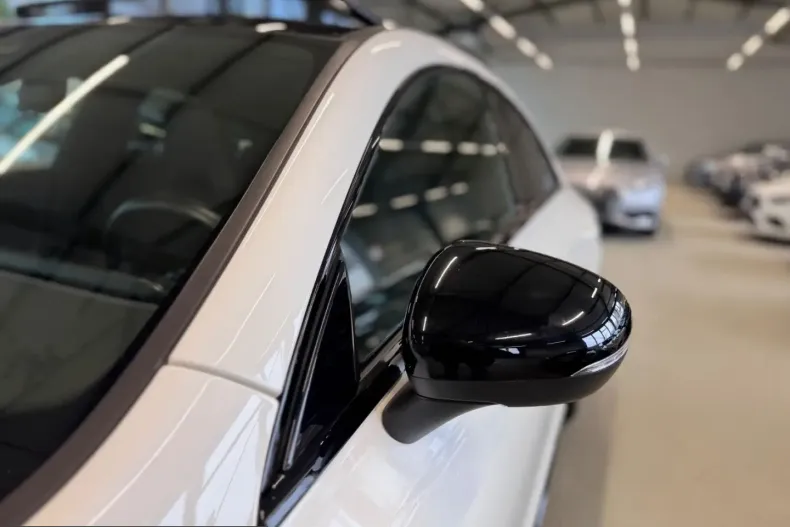 Mercedes-Benz CLA 200 (Clasa CLA) din 2021 cu 83.000 km - oferta MER201386 - foto 3