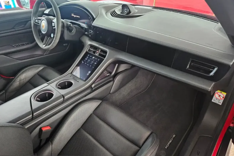 Porsche Taycan din 2021 cu 79.800 km - oferta POR201388 - foto 14