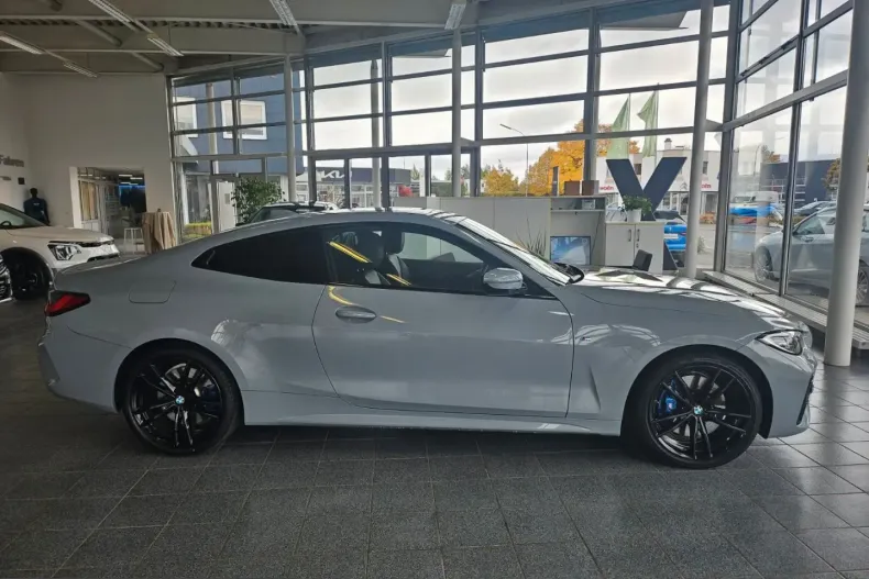 BMW M440 (Seria 4) din 2022 cu 36.500 km - oferta BMW201393 - foto 4