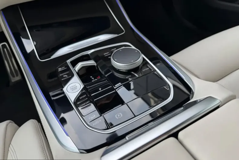 BMW X5 (Seria X) din 2025 cu 25.076 km - oferta BMW201397 - foto 12