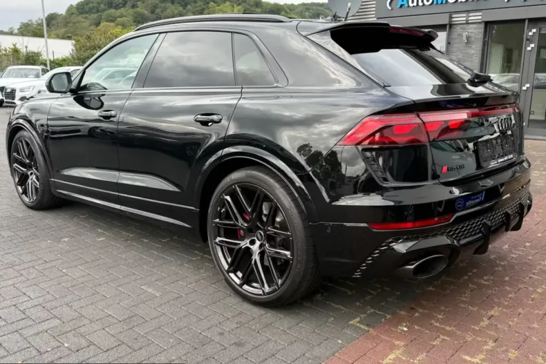Audi RSQ8 din 2025 cu 2.800 km - oferta AUD201401 - foto 4