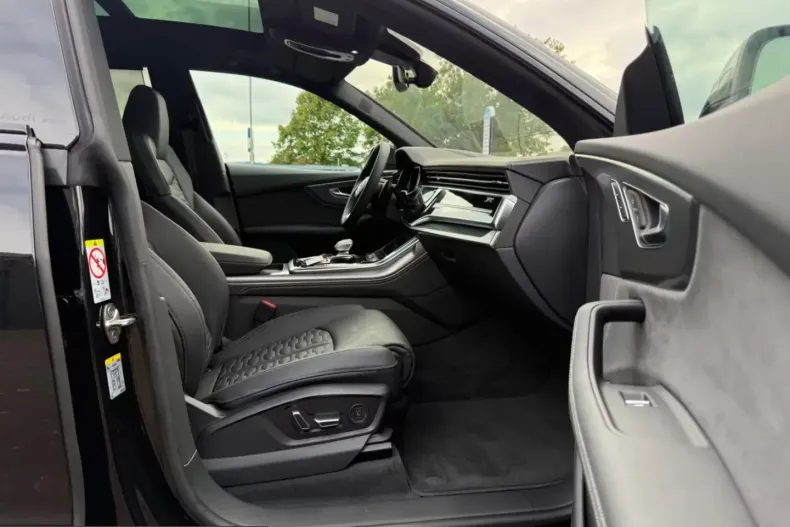 Audi RSQ8 din 2025 cu 2.800 km - oferta AUD201401 - foto 11