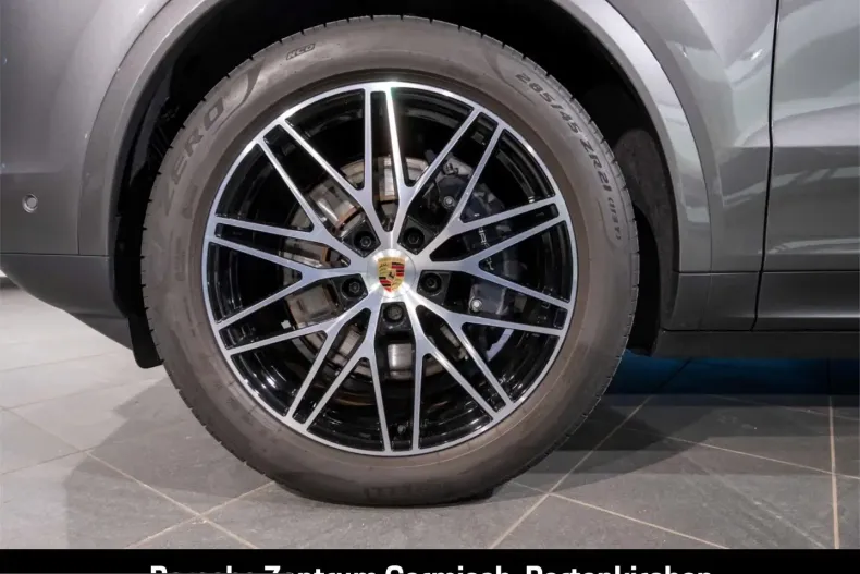 Porsche Cayenne din 2024 cu 3.834 km - oferta POR201403 - foto 6