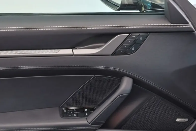 Porsche 992 din 2025 cu 8.800 km - oferta POR201407 - foto 10