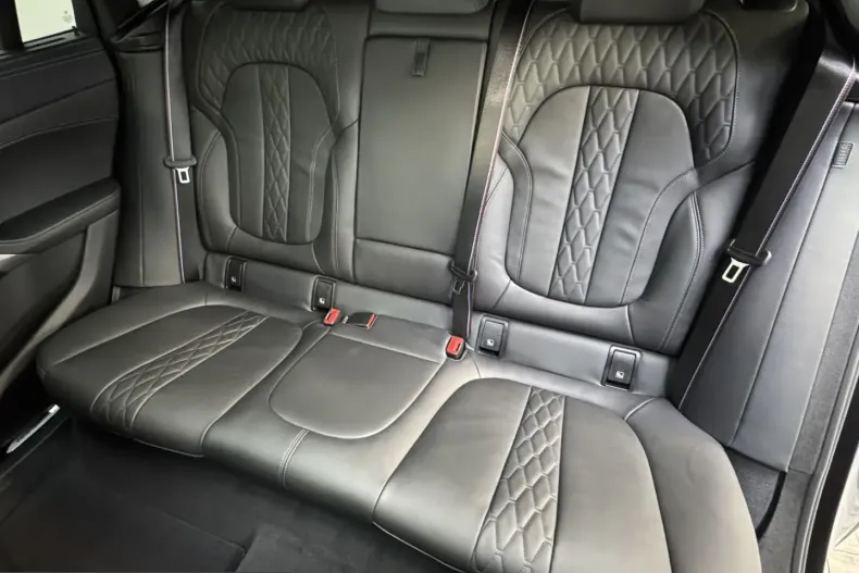 BMW X6 (Seria X) din 2024 cu 10.450 km - oferta BMW201410 - foto 16