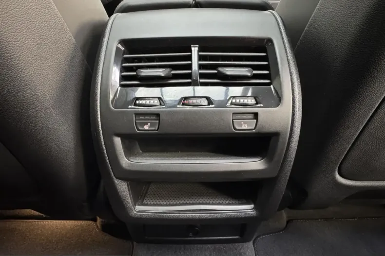 BMW X6 (Seria X) din 2024 cu 10.450 km - oferta BMW201410 - foto 25