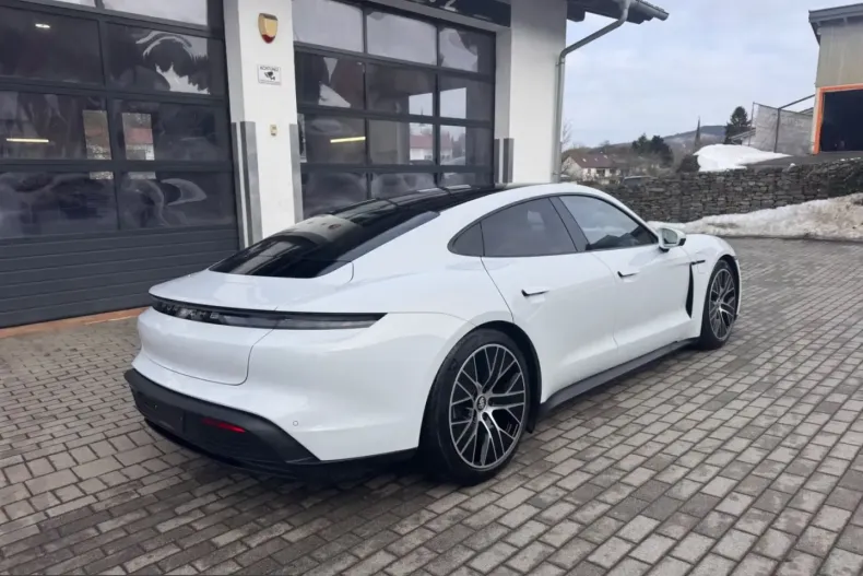 Porsche Taycan din 2021 cu 65.788 km - oferta POR201418 - foto 3