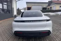 Porsche Taycan din 2021 cu 65.788 km - oferta POR201418 - foto 4