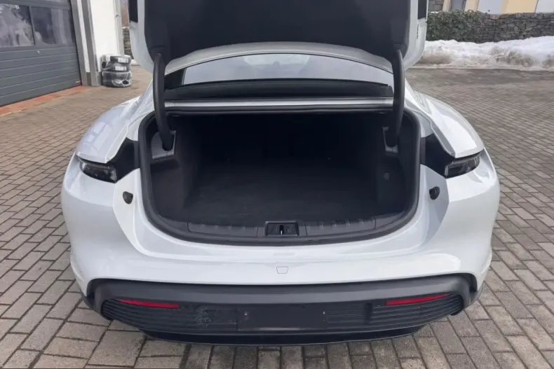 Porsche Taycan din 2021 cu 65.788 km - oferta POR201418 - foto 5