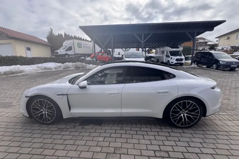 Porsche Taycan din 2021 cu 65.788 km - oferta POR201418 - foto 8