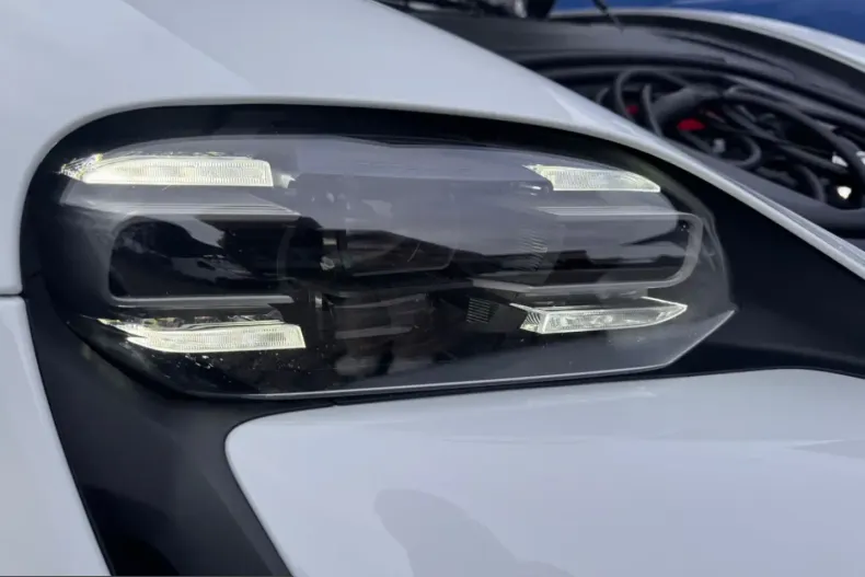 Porsche Taycan din 2021 cu 65.788 km - oferta POR201418 - foto 29