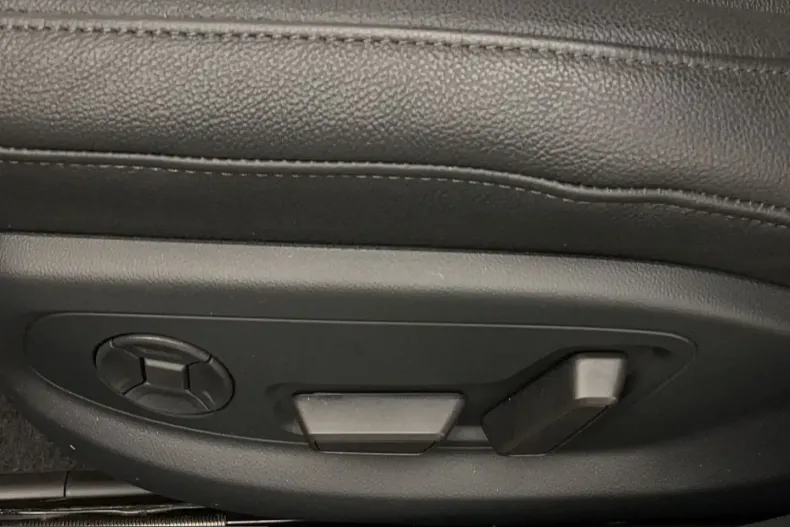 Audi A8 din 2023 cu 1.253 km - oferta AUD201419 - foto 8