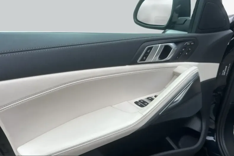 BMW X6 (Seria X) din 2022 cu 52.639 km - oferta BMW201427 - foto 15