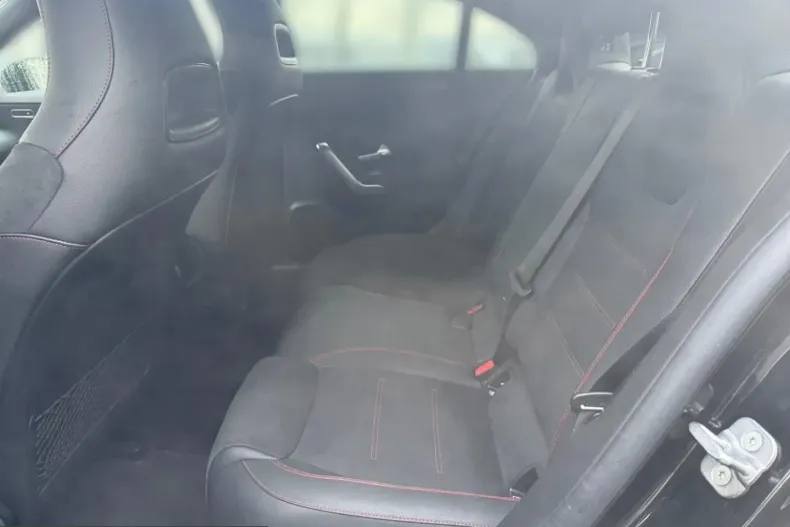 Mercedes-Benz CLA 250 (Clasa CLA) din 2022 cu 38.315 km - oferta MER201432 - foto 7