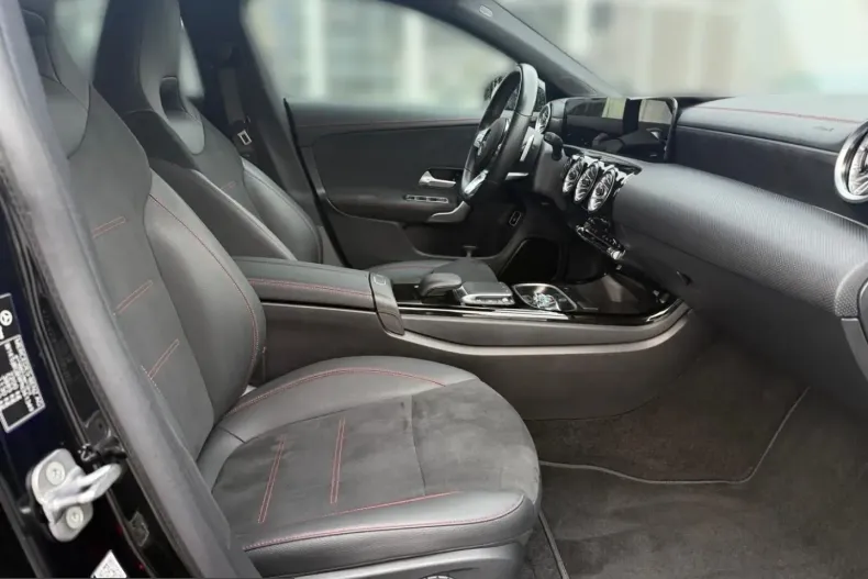 Mercedes-Benz CLA 250 (Clasa CLA) din 2022 cu 38.315 km - oferta MER201432 - foto 10