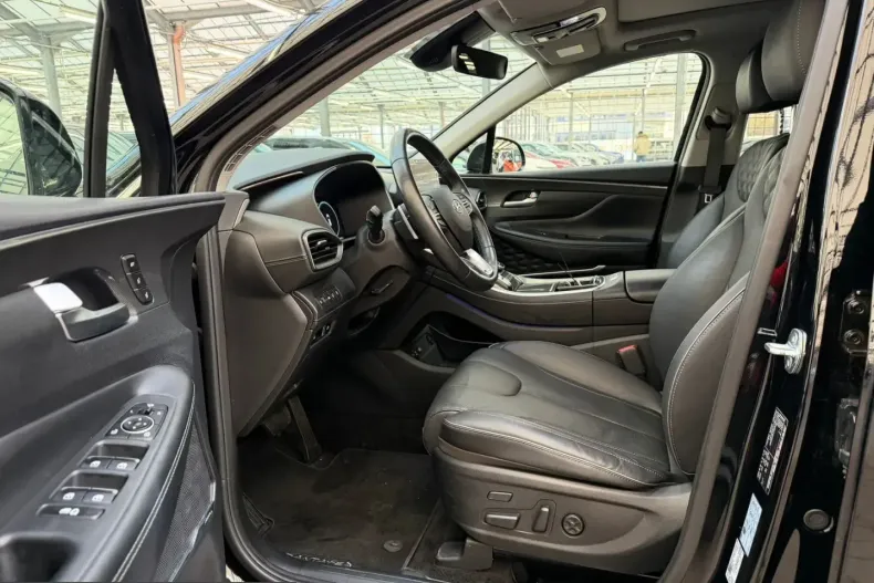Hyundai Santa Fe din 2023 cu 55.755 km - oferta HYU201435 - foto 6