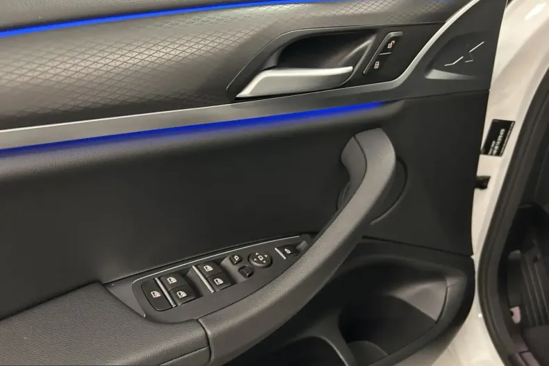 BMW X4 (Seria X) din 2025 cu 3.315 km - oferta BMW201438 - foto 29