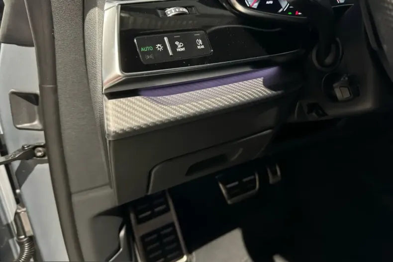 Audi Q8 din 2025 cu 12.687 km - oferta AUD201441 - foto 14