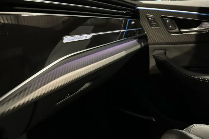 Audi Q8 din 2025 cu 12.687 km - oferta AUD201441 - foto 18