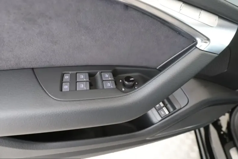 Audi A6 din 2024 cu 9.268 km - oferta AUD201442 - foto 7