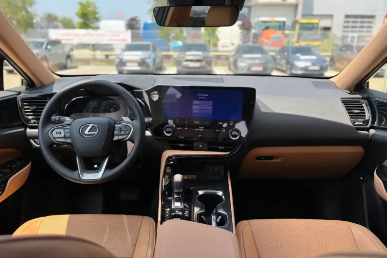 Lexus NX 350h din 2026 cu 10 km - oferta LEX201449 - foto 10