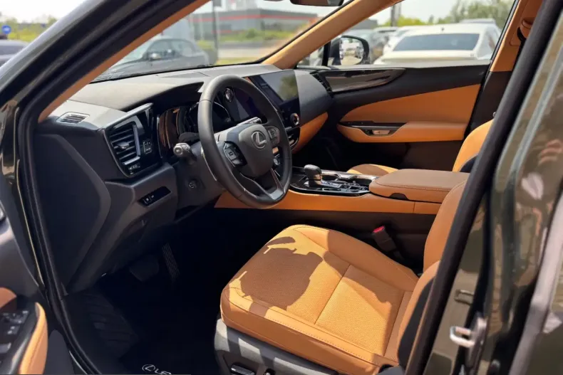 Lexus NX 350h din 2026 cu 10 km - oferta LEX201449 - foto 15