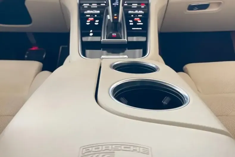 Porsche Panamera din 2021 cu 46.330 km - oferta POR201451 - foto 13