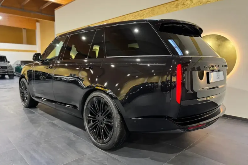 Land Rover Range Rover din 2026 cu 50 km - oferta LAN201453 - foto 2