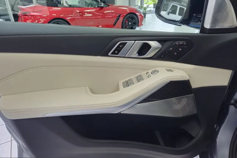 BMW X7 M60 (Seria X) din 2024 cu 18.785 km - oferta BMW201459 - foto 8