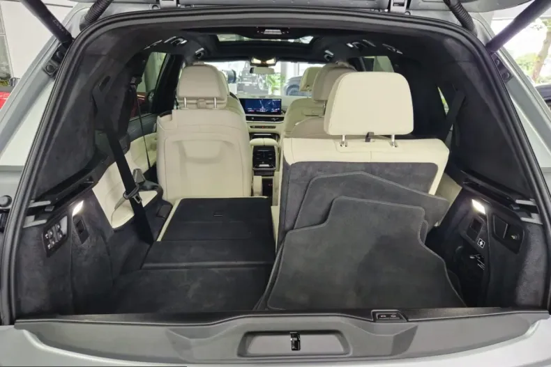 BMW X7 M60 (Seria X) din 2024 cu 18.785 km - oferta BMW201459 - foto 15