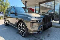 BMW X7 (Seria X) din 2025 cu 15.900 km - oferta BMW201463 - foto 1