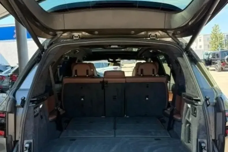 BMW X7 (Seria X) din 2025 cu 15.900 km - oferta BMW201463 - foto 11