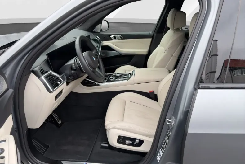 BMW X7 (Seria X) din 2025 cu 16.113 km - oferta BMW201464 - foto 10