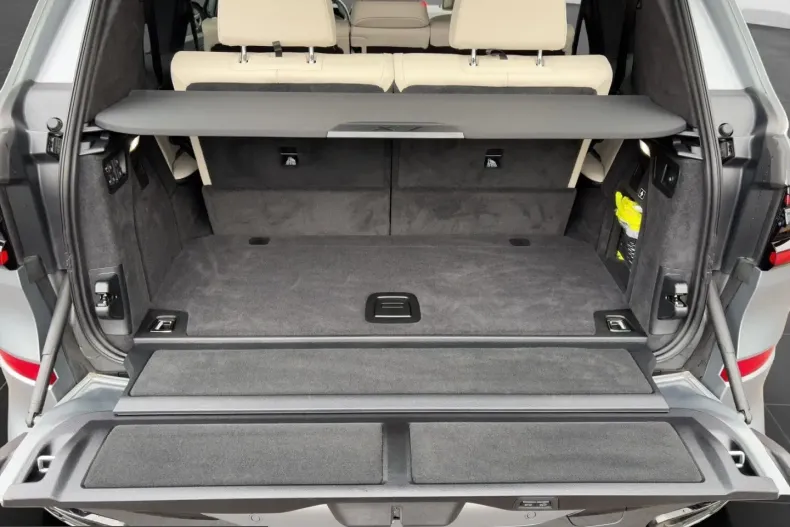 BMW X7 (Seria X) din 2025 cu 16.113 km - oferta BMW201464 - foto 12