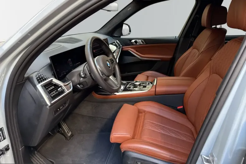 BMW X7 (Seria X) din 2024 cu 26.500 km - oferta BMW201465 - foto 8