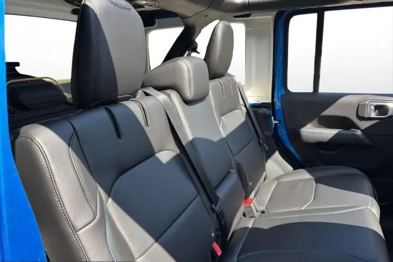 Jeep Wrangler din 2025 cu 4.866 km - oferta JEE201468 - foto 19