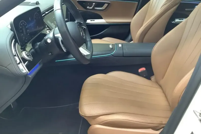 Mercedes-Benz E 200 (Clasa E) din 2025 cu 21.087 km - oferta MER201476 - foto 8