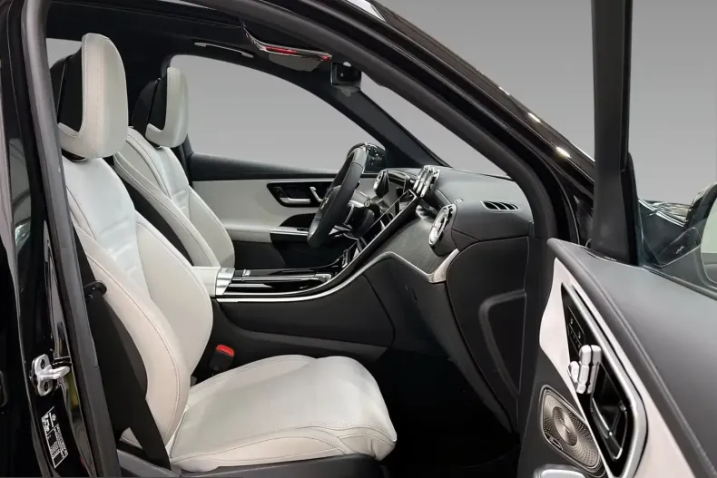 Mercedes-Benz GLC 450 (Clasa GLC) din 2026 cu 9.900 km - oferta MER201482 - foto 7