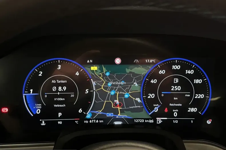 Volkswagen Touareg din 2025 cu 12.721 km - oferta VOL201490 - foto 11