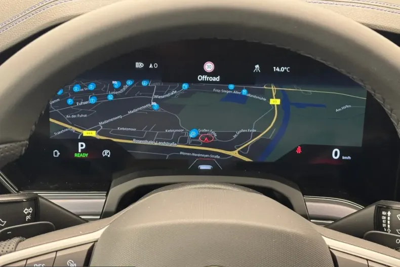 Volkswagen Touareg din 2025 cu 4.900 km - oferta VOL201494 - foto 10