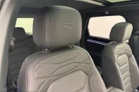 Volkswagen Touareg din 2025 cu 4.900 km - oferta VOL201494 - foto 13