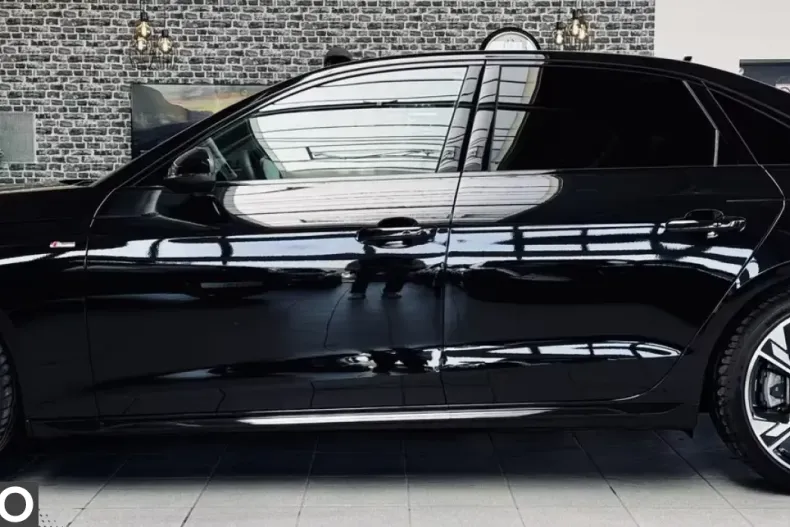 Audi A4 din 2023 cu 3.484 km - oferta AUD201495 - foto 8