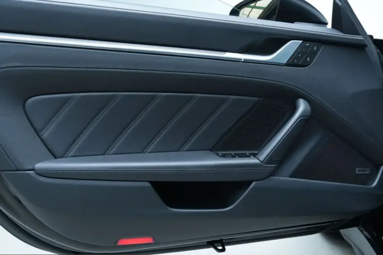 Porsche 911 din 2023 cu 13.000 km - oferta POR201496 - foto 22