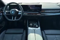 BMW 550 (Seria 5) din 2025 cu 12.757 km - oferta BMW201499 - foto 9