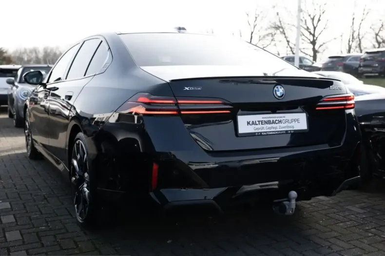 BMW 550 (Seria 5) din 2025 cu 20.596 km - oferta BMW201500 - foto 3