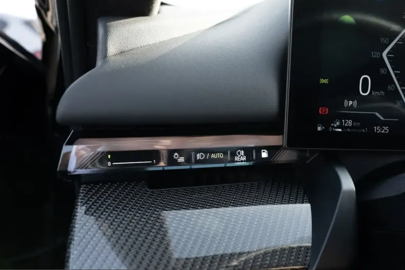 BMW 550 (Seria 5) din 2025 cu 20.596 km - oferta BMW201500 - foto 22