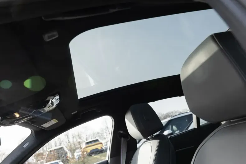 BMW 550 (Seria 5) din 2025 cu 20.596 km - oferta BMW201500 - foto 25